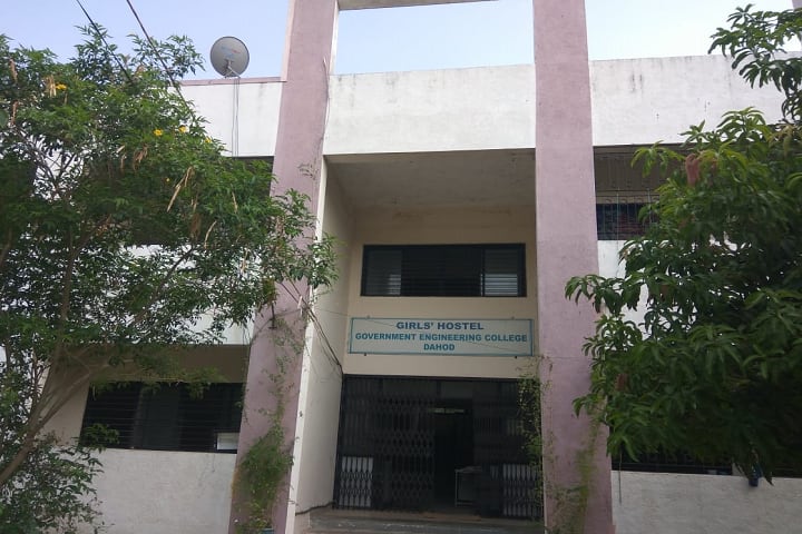 Government Engineering College campus in Dahod, Gujarat, India — photo 6