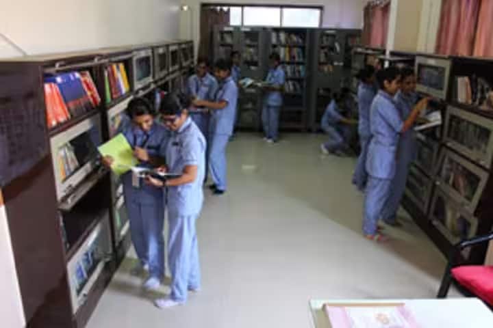 Godavari Foundation's Godavari College of Nursing campus in Bhusawal, Maharashtra, India — photo 2