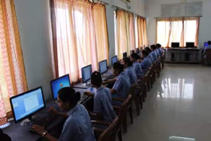 Godavari Foundation's Godavari College of Nursing campus in Bhusawal, Maharashtra, India — photo 4