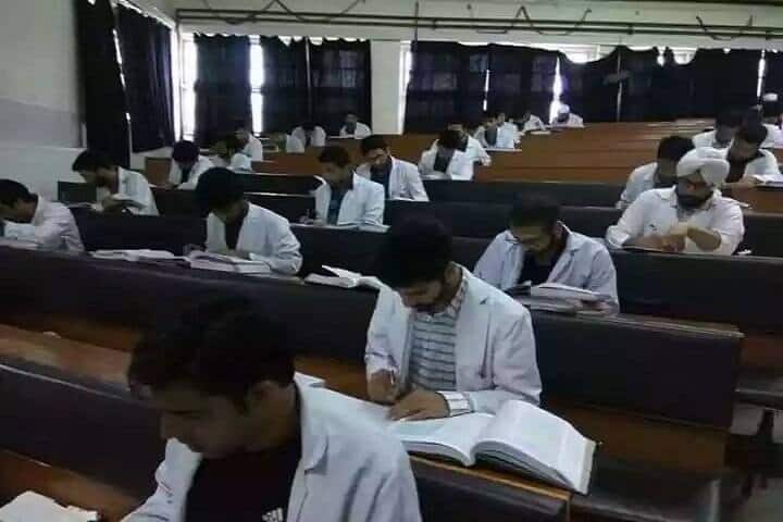 Government College of Nursing campus in Srinagar, Jammu and Kashmir, India — photo 3