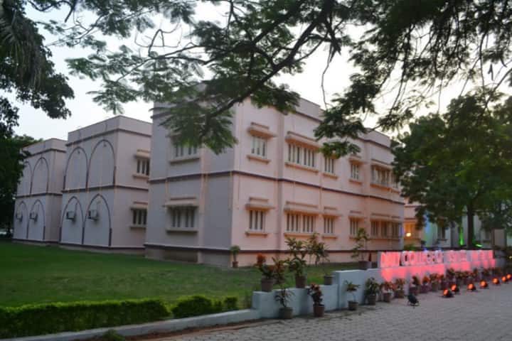 Daly College of Business Management campus in Indore, Madhya Pradesh, India — photo 1