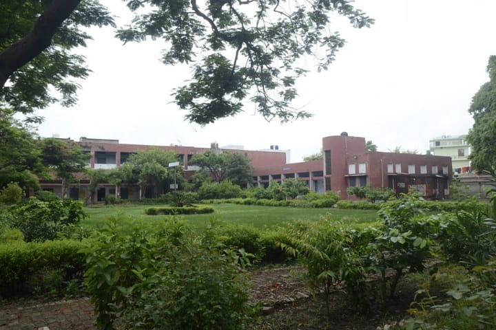 AKP Degree College campus in Khurja, Uttar Pradesh, India — photo 3