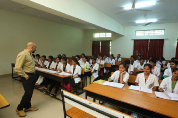 Sanjay Gandhi Institute of Trauma and Orthopaedic campus in Bangalore, Karnataka, India — photo 3