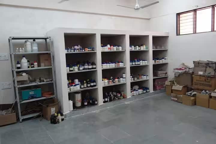 Government Science College campus in Ahwa, Gujarat, India — photo 4