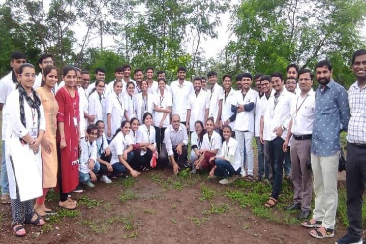 Ayurveda College and Hospital campus in Rajkot, Gujarat, India — photo 5
