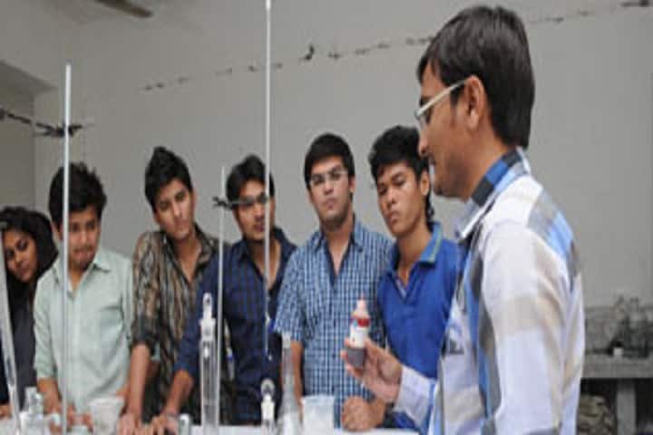 Merchant Engineering College campus in Mehsana, Gujarat, India — photo 2