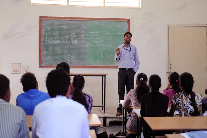 SPB Patel Engineering College campus in Ahmedabad, Gujarat, India — photo 3