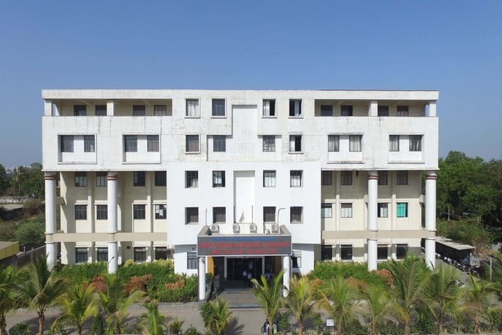 SSASIT Surat campus in Surat, Gujarat, India — photo 1