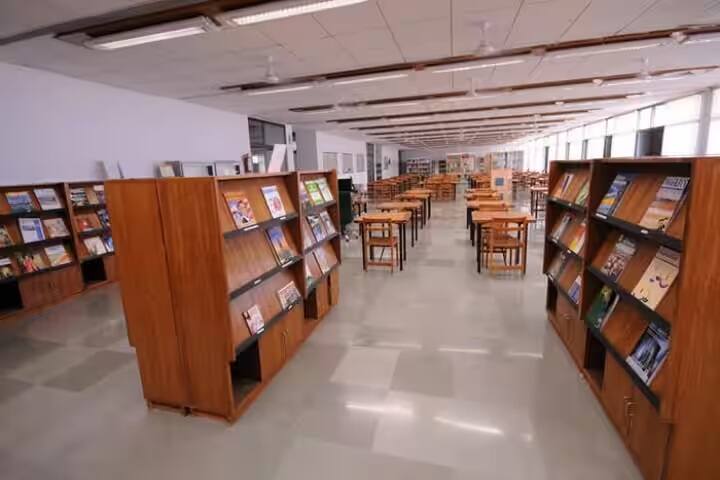 School of Law campus in Gandhinagar, Gujarat, India — photo 3