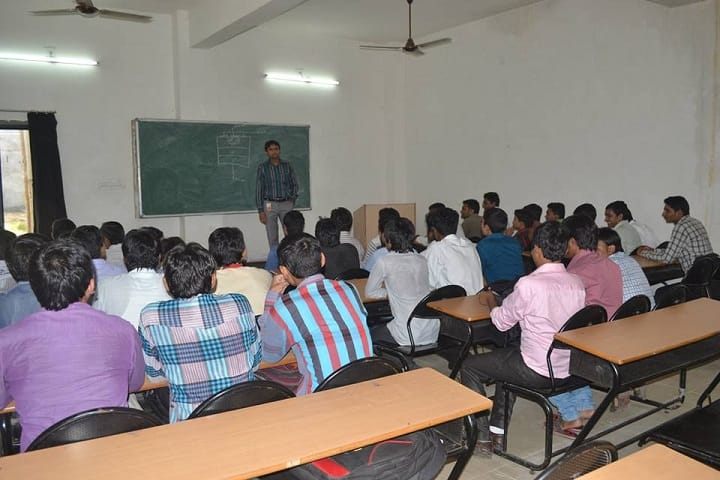Shri Satsangi Saketdham Ram Ashram Group of Institutions campus in Mehsana, Gujarat, India — photo 1
