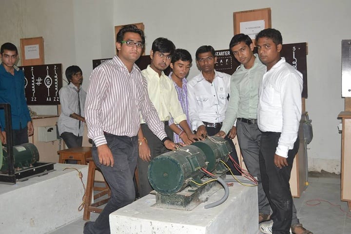 Shri Satsangi Saketdham Ram Ashram Group of Institutions campus in Mehsana, Gujarat, India — photo 4