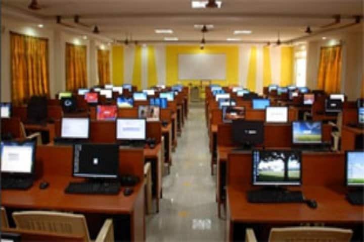 Mahant Sheo Shankar Giri College campus in East Champaran, Bihar, India — photo 4