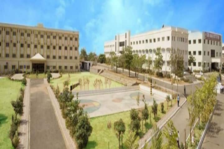 Guru Nanak Institute of Technology campus in Ibrahimpatnam, Telangana, India — photo 1