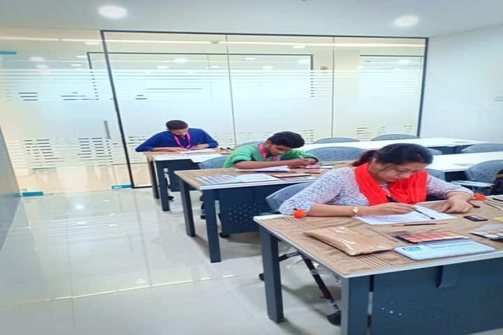 Trendz Institute of Fashion Technology, Begumpet campus in Begumpet, Telangana, India