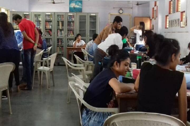 BRCM College of Business Administration campus in Surat, Gujarat, India — photo 4