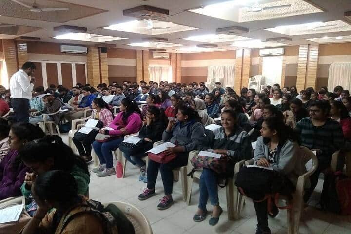 BRCM College of Business Administration campus in Surat, Gujarat, India — photo 5
