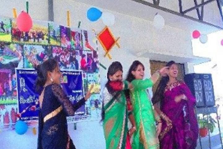 Ruchi's Institute of Creative Arts campus in Allahabad, Uttar Pradesh, India — photo 5