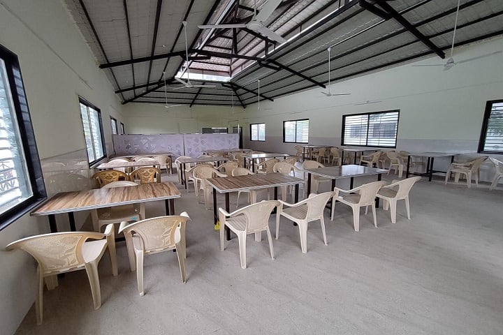 Dhaneshwari Ayurved Hospital and Research Institute campus in Aurangabad, Maharashtra, India — photo 3