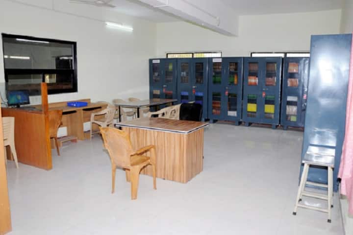 Dhaneshwari Ayurved Hospital and Research Institute campus in Aurangabad, Maharashtra, India — photo 6