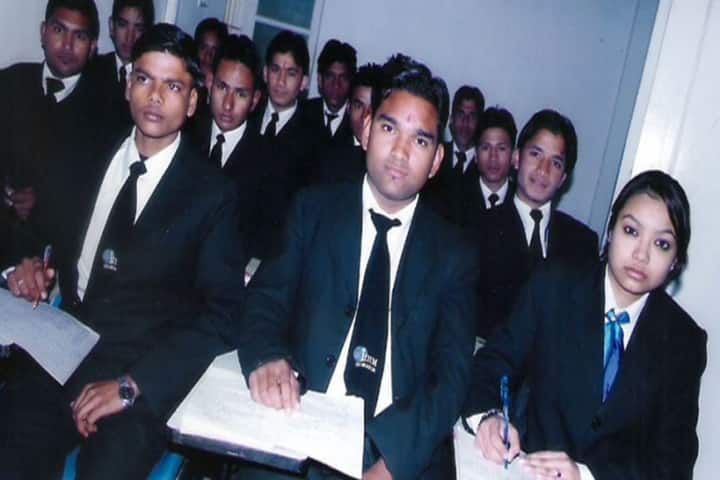 UIHM Dehradun campus in Dehradun, Uttarakhand, India — photo 1