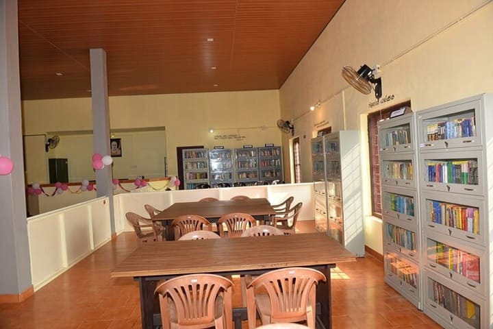 SNDP Yogam Shathabdi Smaraka College campus in Malappuram, Kerala, India — photo 4