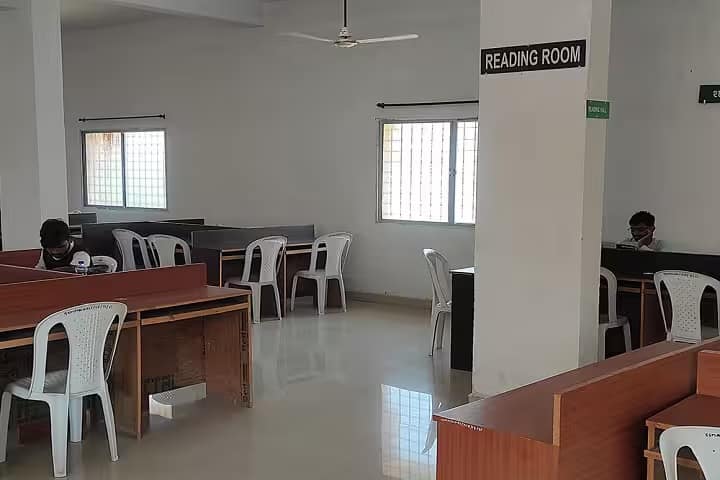 Smt Shalinitai Meghe Ayurved College Hospital and Research Center campus in Bhandara, Maharashtra, India — photo 5