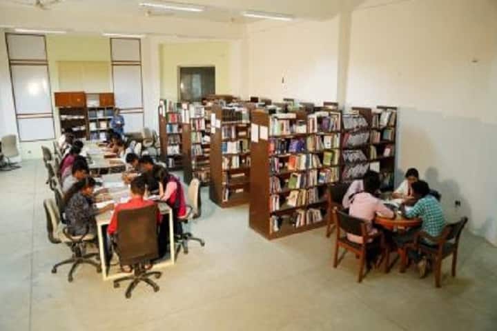 Sasi Creative Institute of Design campus in Coimbatore, Tamil Nadu, India — photo 5