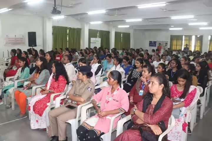 Madhuben and Bhanubhai Patel Institute of Technology campus in Anand, Gujarat, India — photo 2