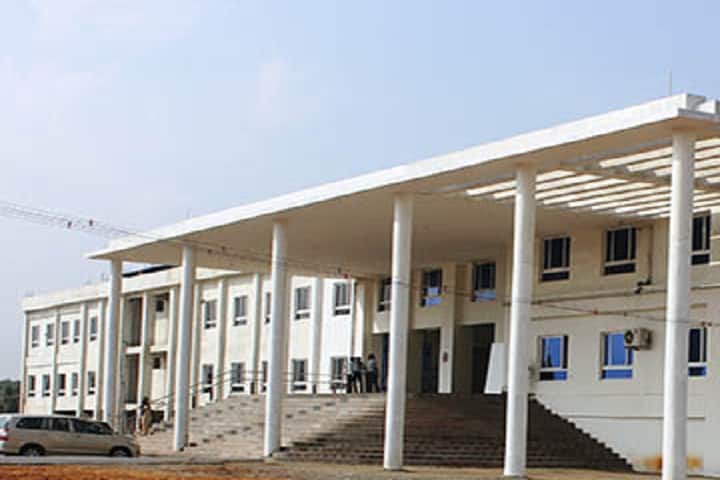 Jamal Mohamed College of Engineering campus in Dindigul, Tamil Nadu, India — photo 1