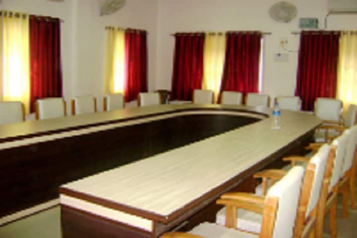 Patna Homoeopathic Medical College and Hospital campus in Patna, Bihar, India — photo 2