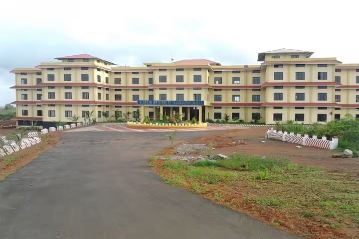 M Dasan Institute of Technology campus in Kozhikode, Kerala, India — photo 1