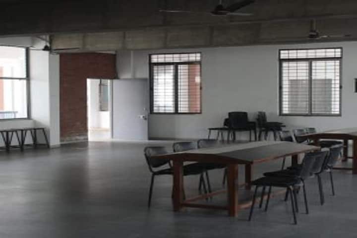 Monark Homoeopathic Medical College and Hospital campus in Ahmedabad, Gujarat, India — photo 3