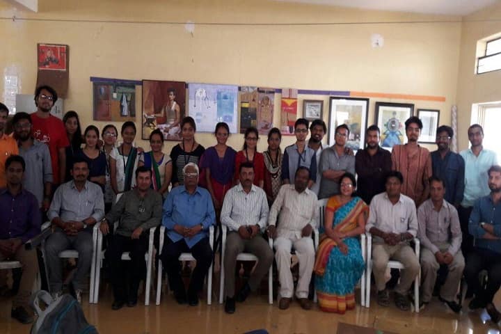 KK Wagh College of Fine Arts campus in Nashik, Maharashtra, India — photo 2