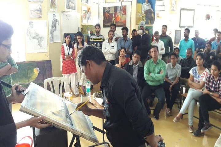 KK Wagh College of Fine Arts campus in Nashik, Maharashtra, India — photo 4