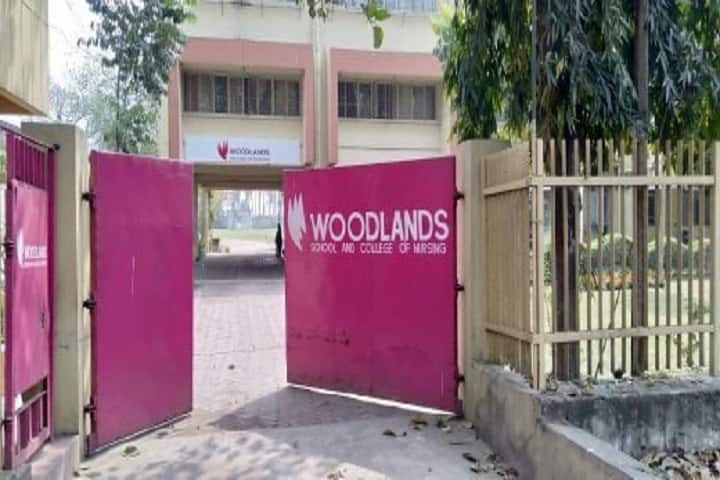 Woodlands College of Nursing campus in Kolkata, West Bengal, India — photo 1