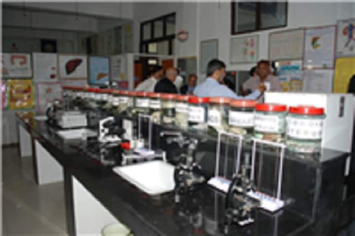 Kashmir Tibbia College Hospital and Research Centre campus in Srinagar, Jammu and Kashmir, India — photo 6