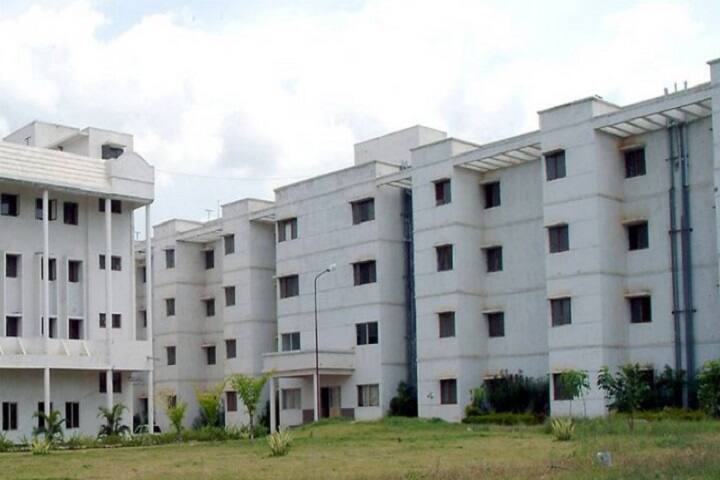Vydehi Institute of Nursing Sciences and Research Center campus in Bangalore, Karnataka, India — photo 6