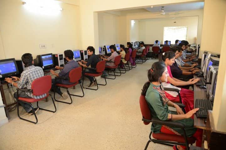 Shree Devi College of Hotel Management campus in Mangalore, Karnataka, India — photo 2