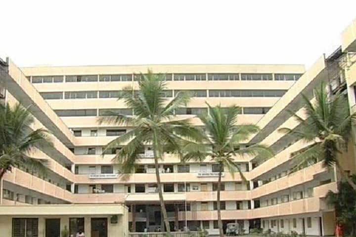 The Oxford College of Hotel Management campus in Bangalore, Karnataka, India — photo 1