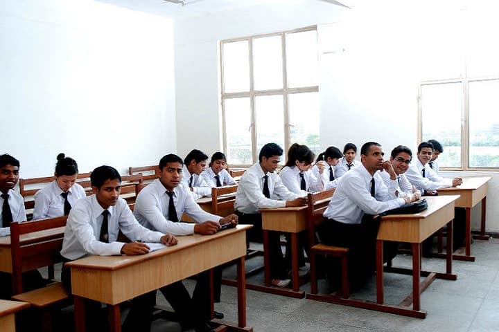 IEC Institute of Hotel Management campus in Greater Noida, Uttar Pradesh, India — photo 2