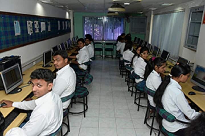 Suryadatta Institute of Fashion Technology campus in Pune, Maharashtra, India — photo 5