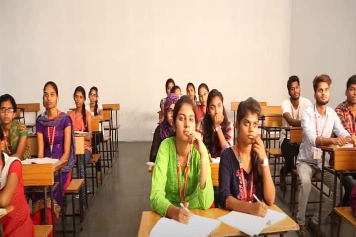MLR Institute of Pharmacy campus in Hyderabad, Telangana, India — photo 3