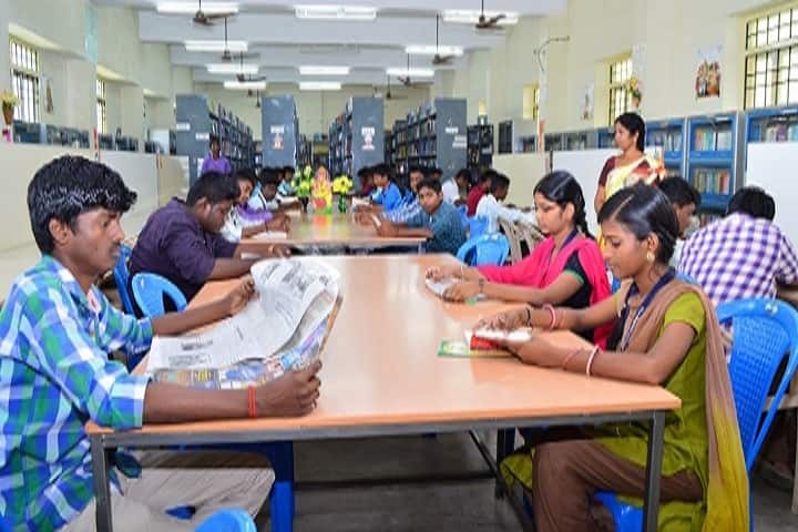 PT Lee Chengalvaraya Naicker College of Engineering and Technology campus in Kanchipuram, Tamil Nadu, India — photo 5