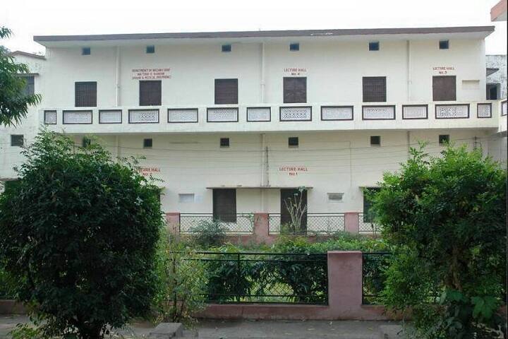 State Unani Medical College campus in Allahabad, Uttar Pradesh, India — photo 4
