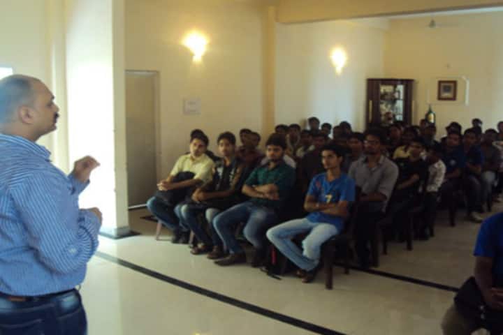 Tuli College of Hotel Management campus in Nagpur, Maharashtra, India — photo 2