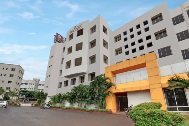 Dr DY Patil Unitech Society's DY Patil Institute of Hotel Management and Catering Technology campus in Pune, Maharashtra, India — photo 1