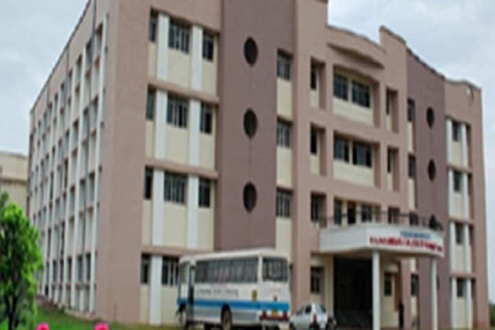 Kasegaon Education Society's Rajarambapu College of Pharmacy campus in Sangli, Maharashtra, India — photo 1