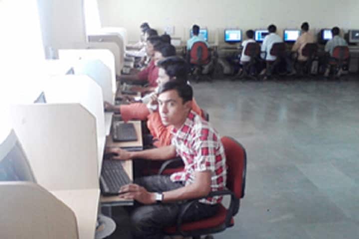 Samrat Ashok Institute of Computer and Management Studies campus in Chalisgaon, Maharashtra, India — photo 2