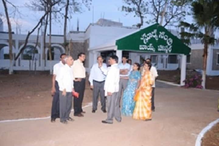 Agricultural College campus in Kurnool, Andhra Pradesh, India — photo 3