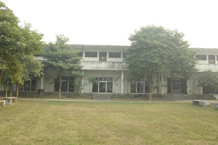 Swami Vivekanand Nursing College campus in Jagadhri, Haryana, India — photo 1